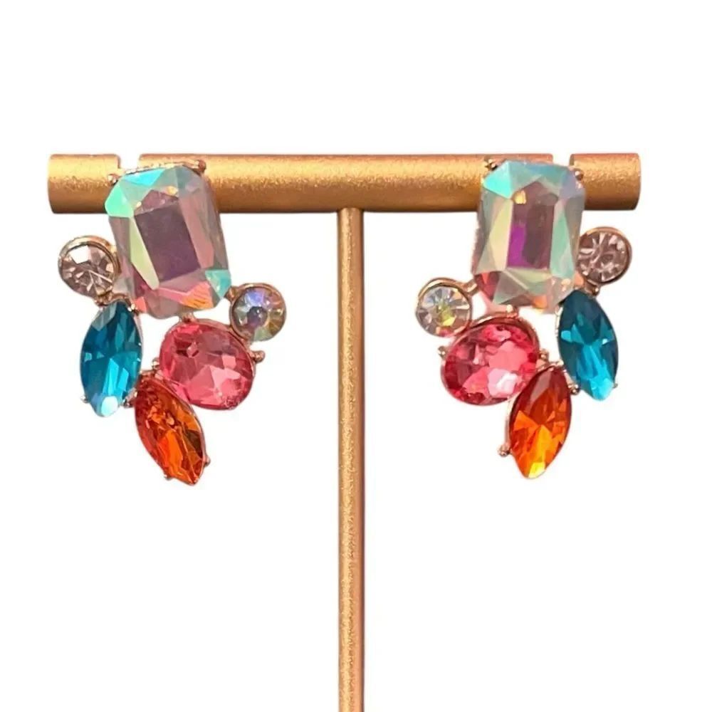 💎2/$30💎 Elegant Multicolor Gemstone Crystal Gold Tone Stud Earrings